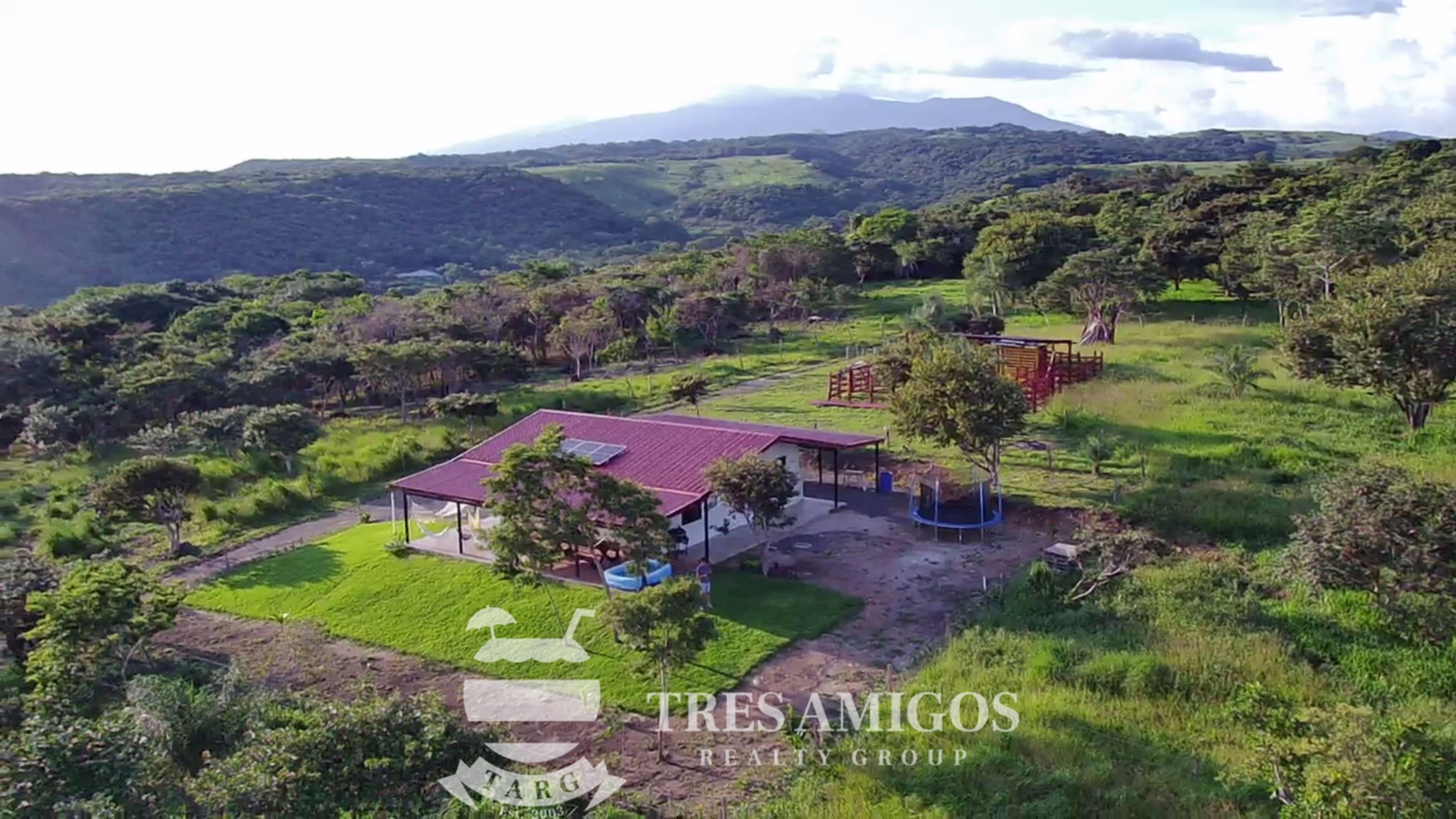 MOUNTAIN VIEW ECOFARM Tres Amigos Realty Group Costa Rica